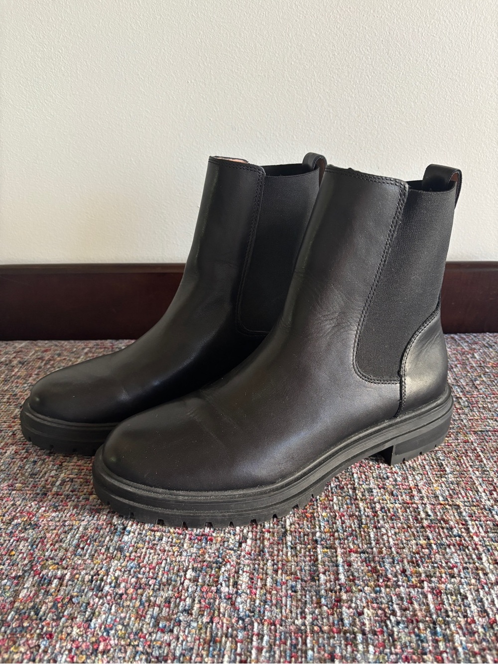 Madewell Bradley Chelsea Lugsole Boot Black Leather Women’s 9